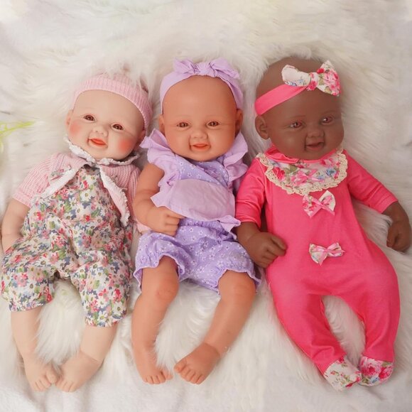 Full Body Platinum Silicone Baby Dolls Smiling Mina-tan Reborn Baby Girl - Picture 2 of 6